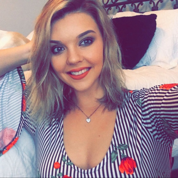 Meet your Posher, Bianca - Picture 1 of 1